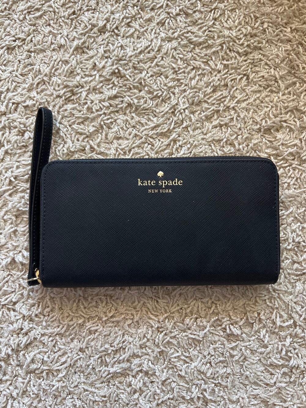 Kate Spade New York Devin Saffiano Zip Around Continental Wallet Black Wristlet